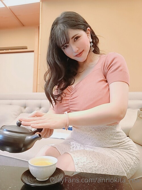 2432a42a04ab8a97d299beec7ded999c.jpg