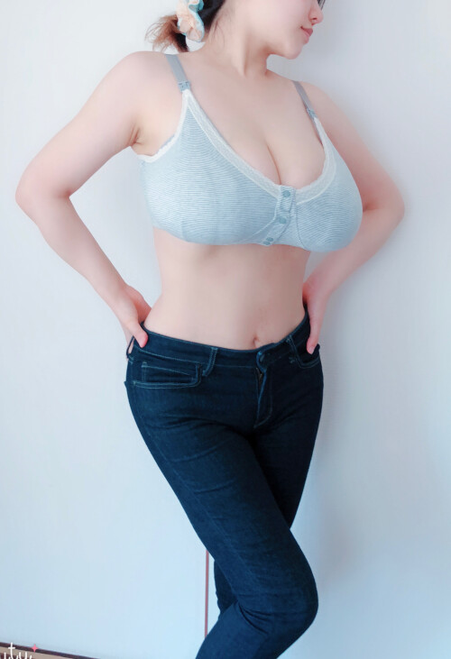 f70f9ef5ac4992501fc71cb111aae740.jpg